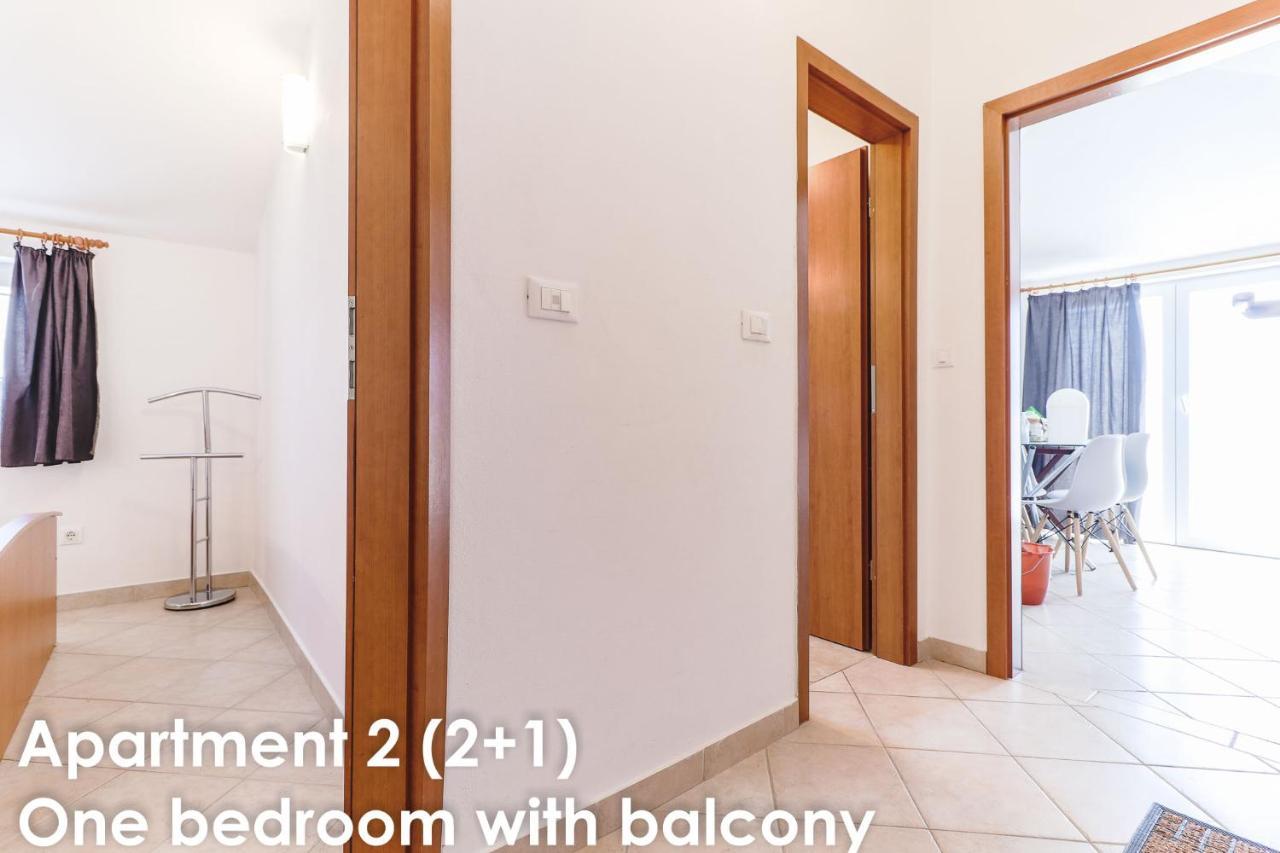 Sunshine Apartments Funtana With Balcony And Sea View Экстерьер фото