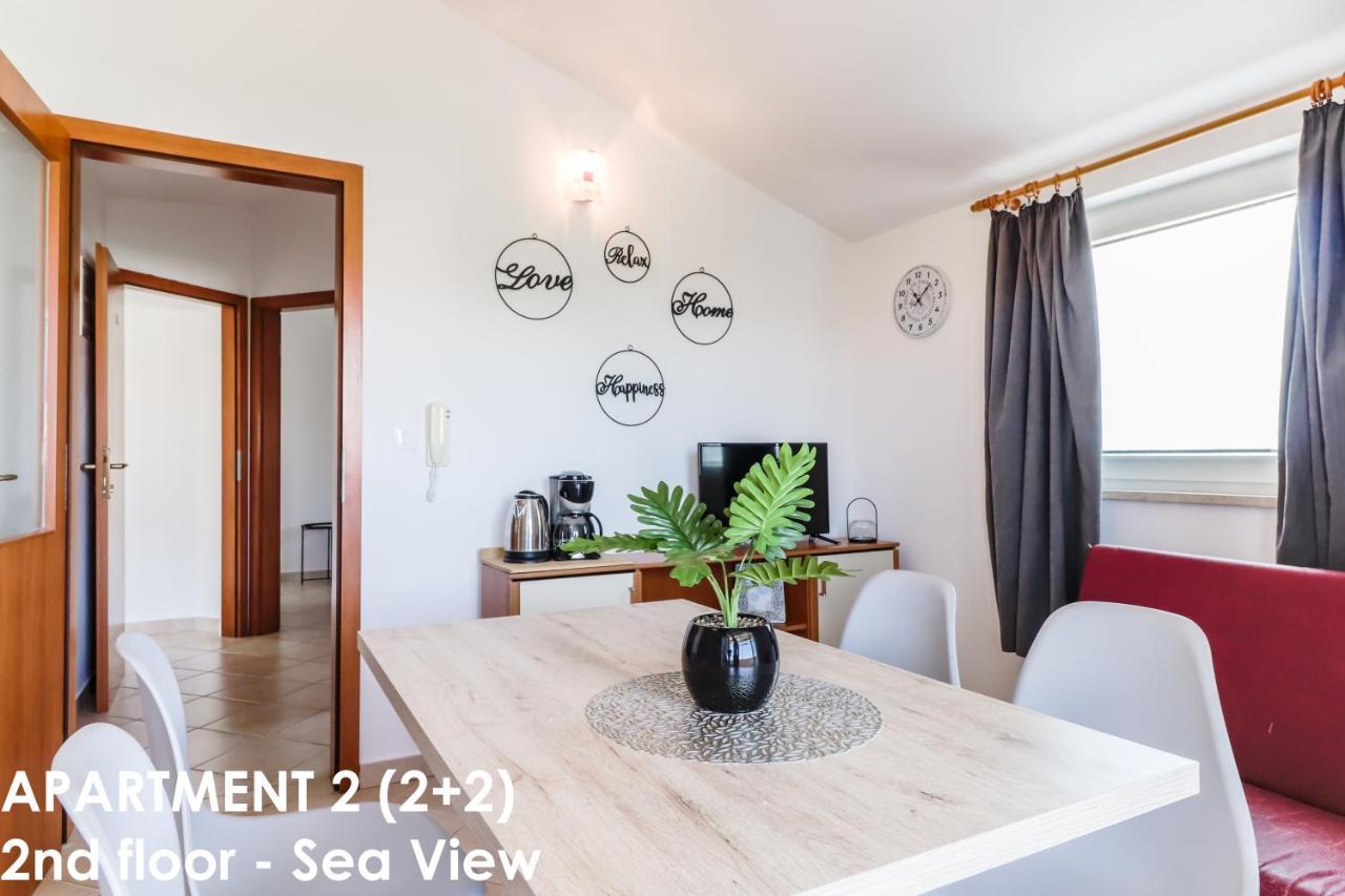 Sunshine Apartments Funtana With Balcony And Sea View Экстерьер фото